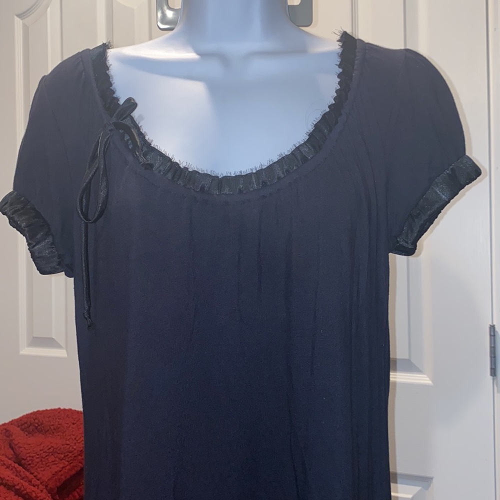 Women's Navy BCBGeneration short sleeved blouse , top, shirt, sz medium